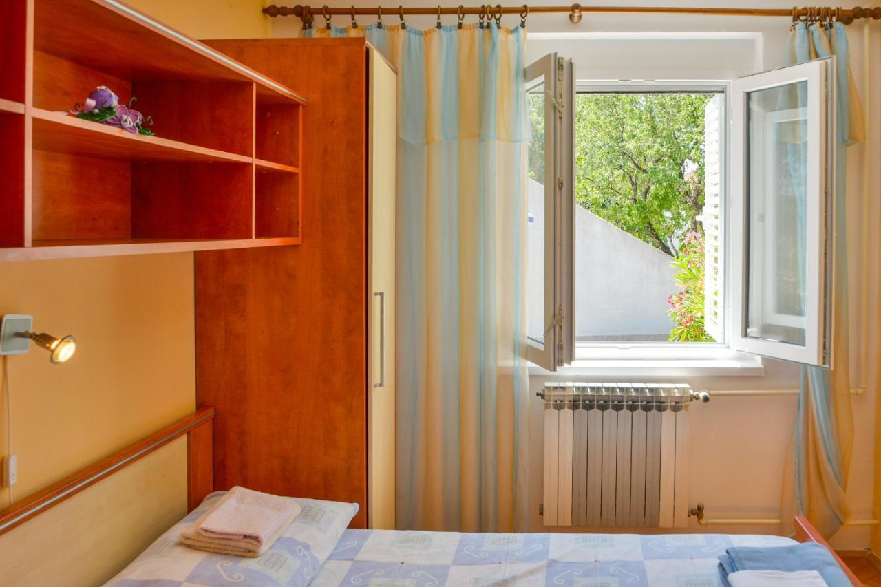 Anka Prpic Apartment Senj  Bagian luar foto